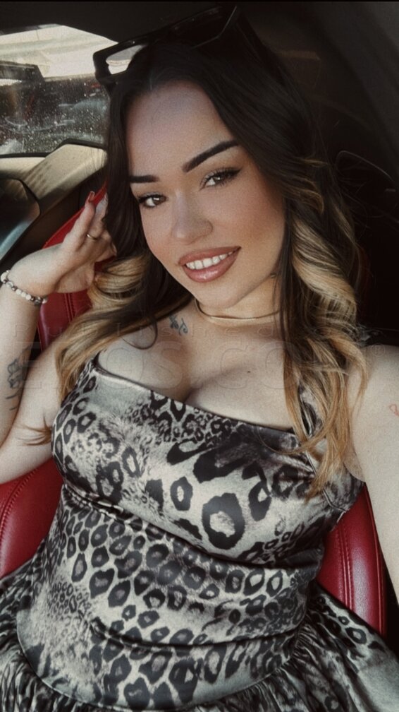 VIP Mercedes Dior